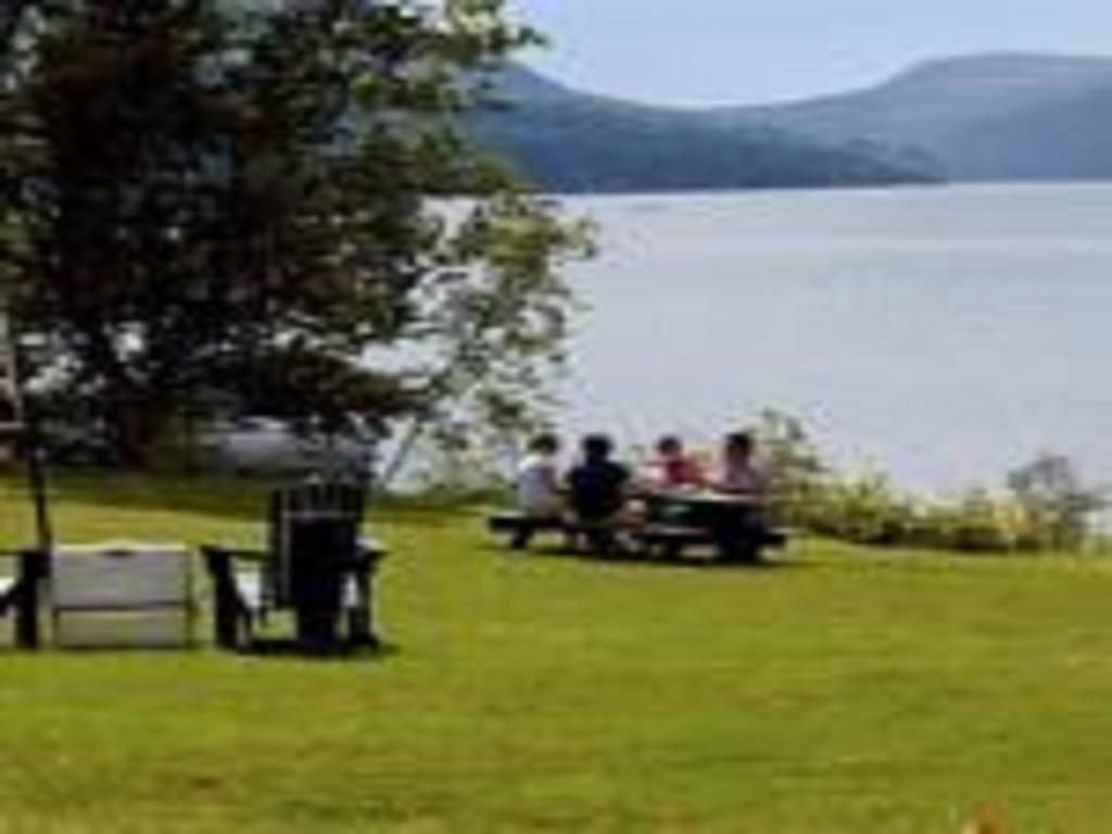 Willoughvale Inn Westmore Newport Ngoại thất bức ảnh