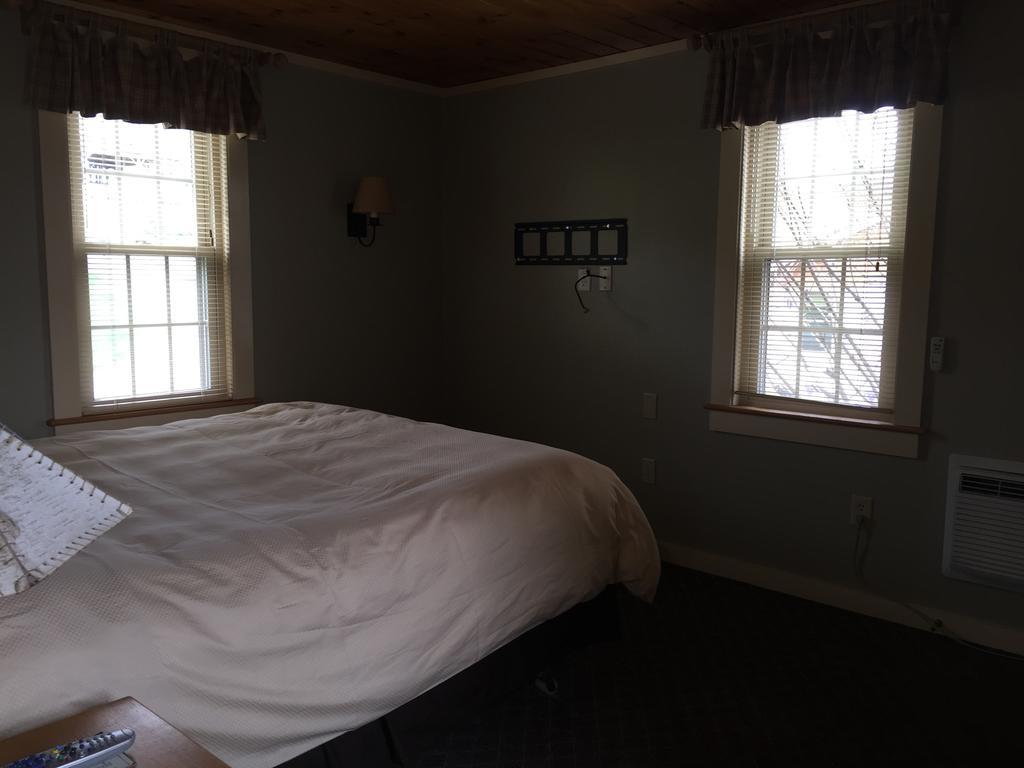 Willoughvale Inn Westmore Newport Phòng bức ảnh