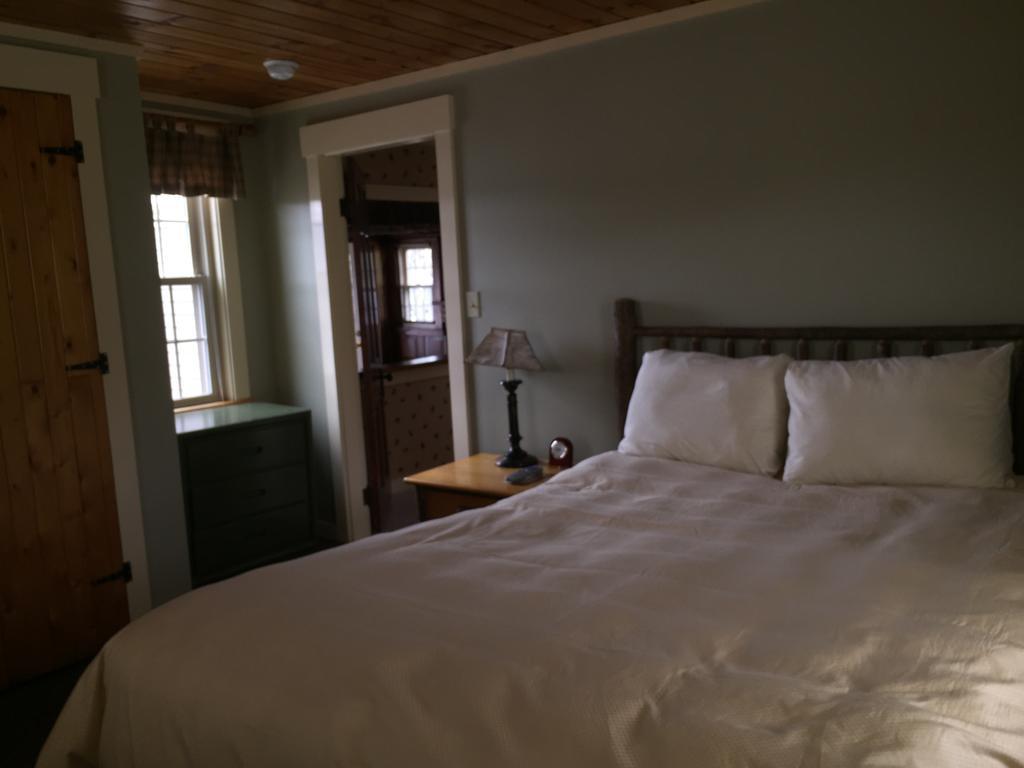 Willoughvale Inn Westmore Newport Phòng bức ảnh