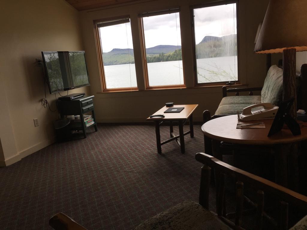 Willoughvale Inn Westmore Newport Phòng bức ảnh