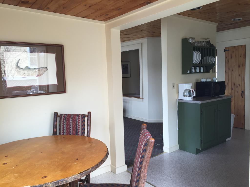 Willoughvale Inn Westmore Newport Phòng bức ảnh